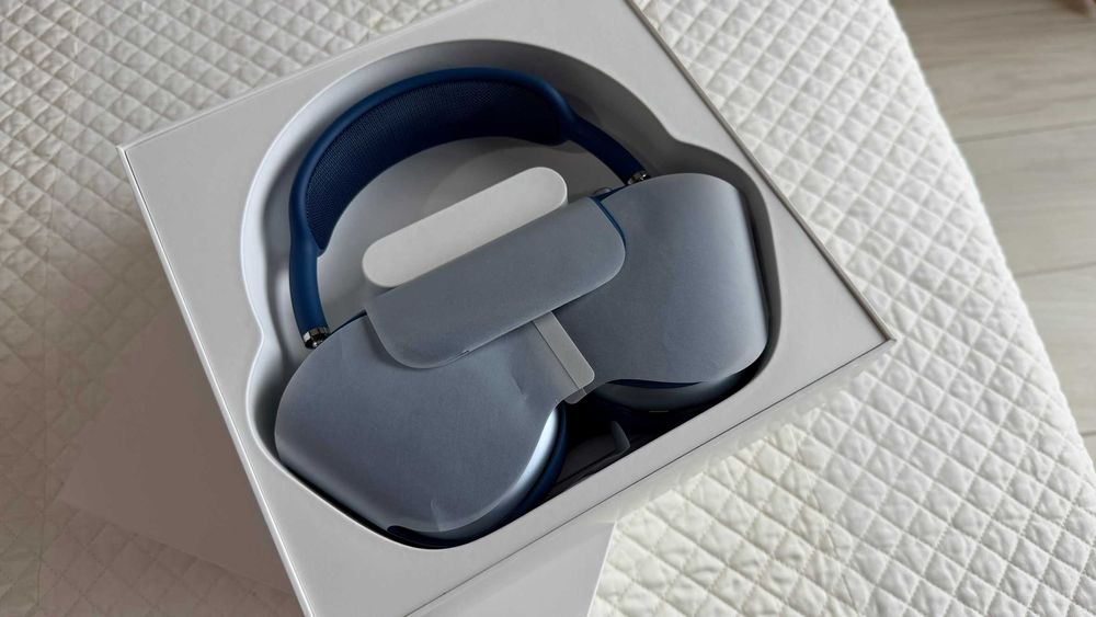 Apple AirPods Max (Gen 1)