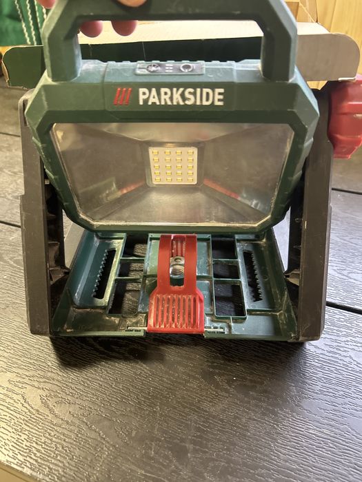 Работна лампа parkside