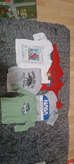 Lot bluze baiat 104-110