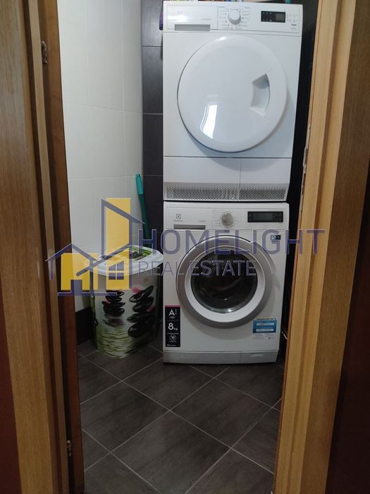 Продава се Тристаен апартамент в София, Гоце Делчев - 138 кв.м за 2609 €/кв.м - Снимка #11