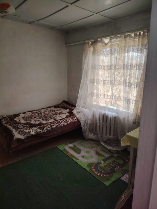 Бектемирский район заправка уз газоил дом на земле 4.3 сотки 2к 25м2