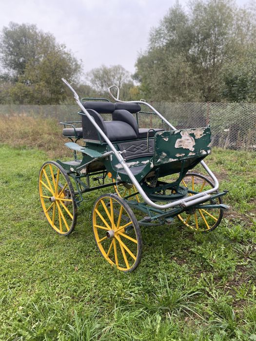 Trăsură cu 4 roți