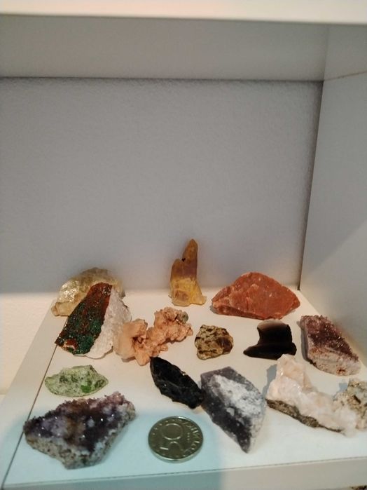 Страхотен лот от 14 минерала: аметист, турмалин, родохрозит и други