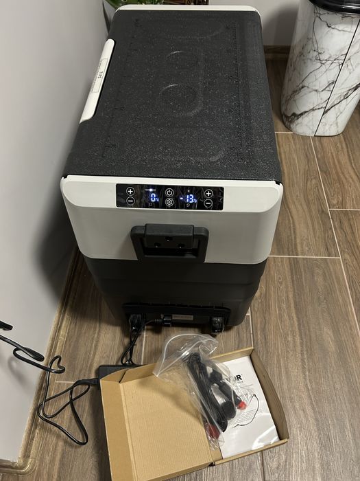 Компресорен хладилник 12v Vevor 55