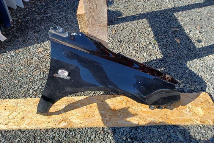 ARIPA FATA DREAPTA MX 1253 Toyota Avensis  seria