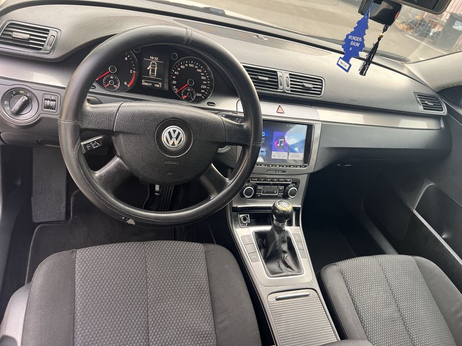 Volkswagen Passat B6 1.6 TDI BlueMotion – 2010 – 105 CP – Timișoara