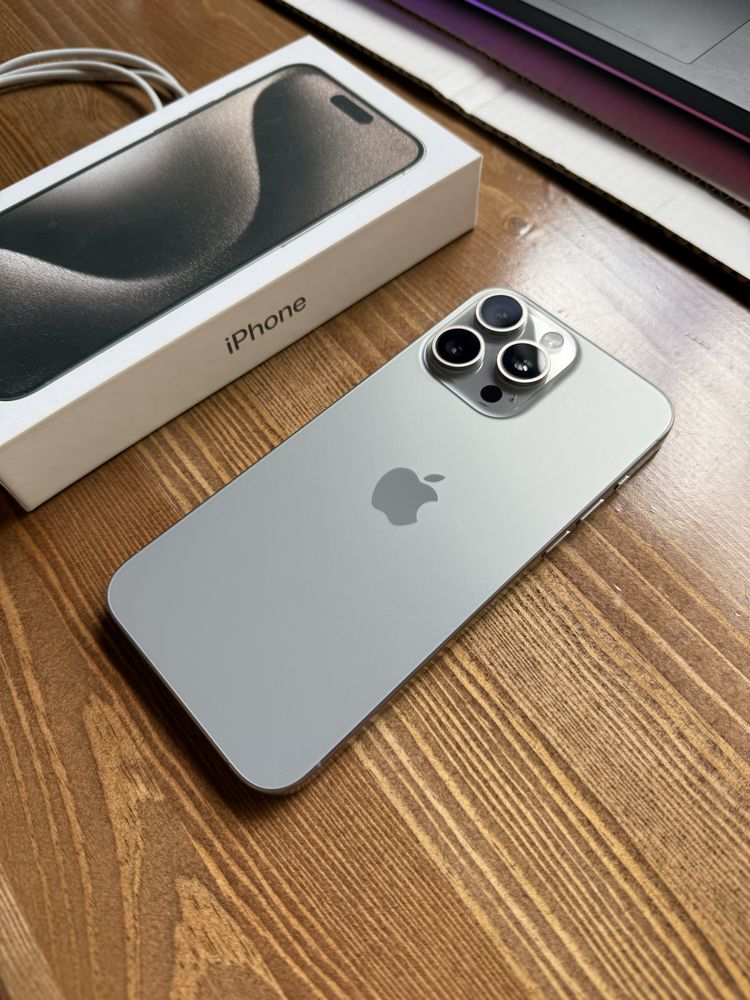 iPhone 15 PRO MAX 256 gb