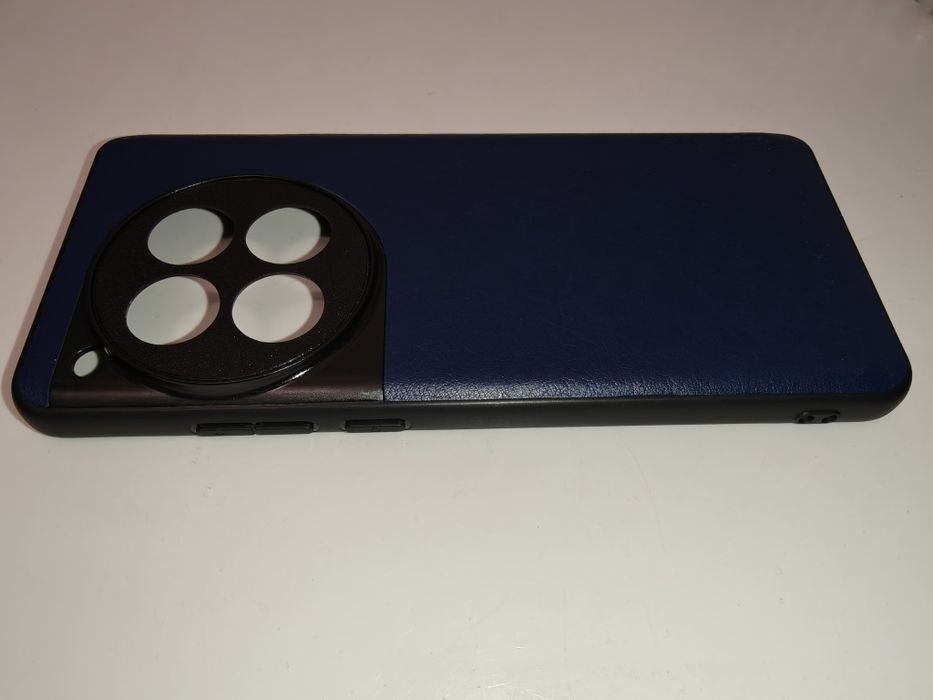 Vand Husa Oneplus 12