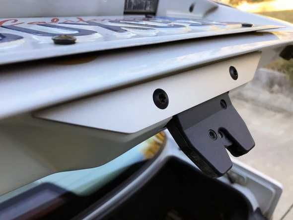планки за усилване на задната ключалка на багажника за bmw e36