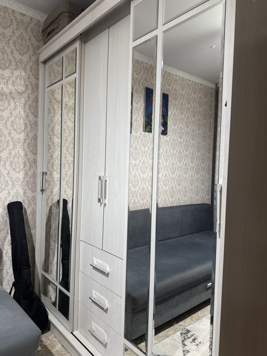 Продам шкаф купе