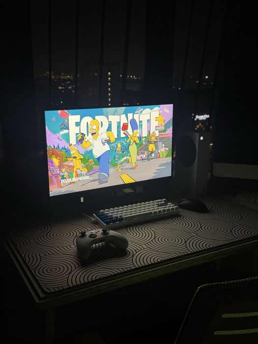 Продам xbox series s