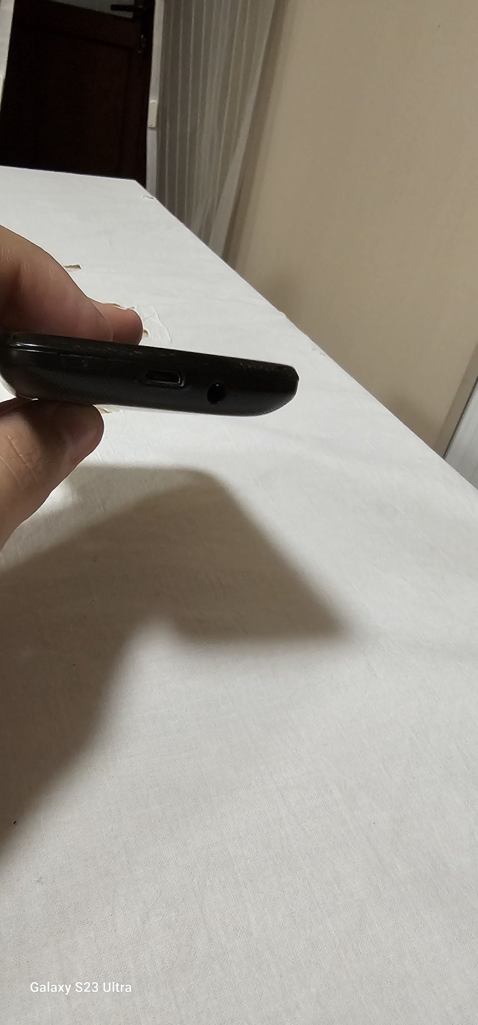 Телефон  Lenovo.