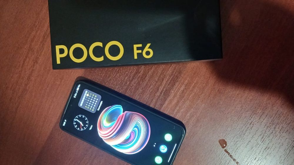 Poco F 6 ,в отличном состояние  обмен или продажа