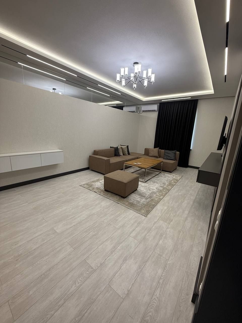 Kvartira продается 3/9/14 на ЖК Узбегим