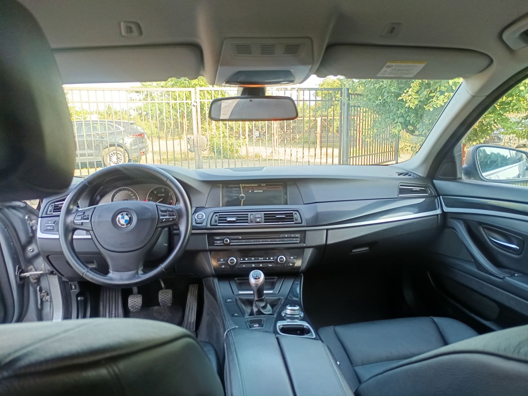 Vând BMW f 10 2.0 diesel
