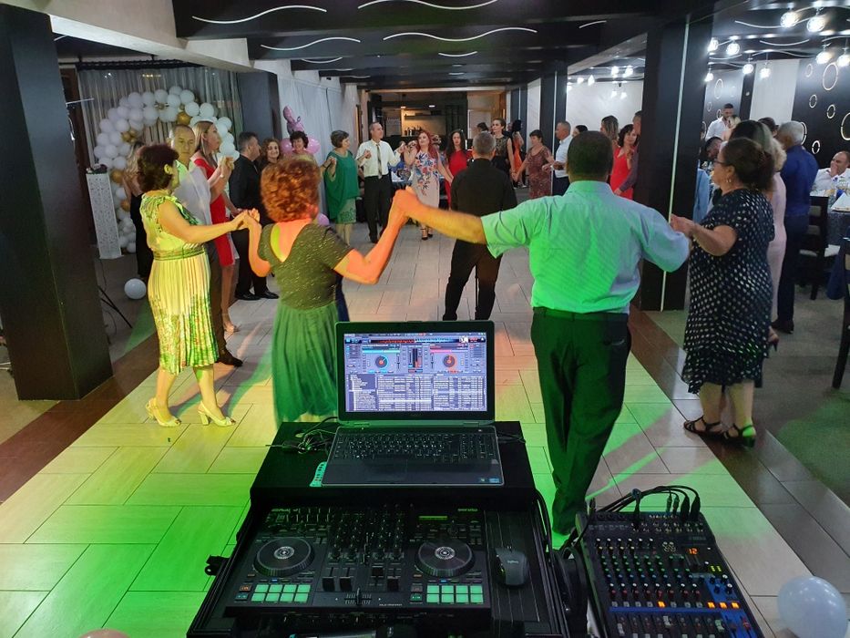DJ cununii, botezuri, majorate, nunti, onomastice, evenimente private.