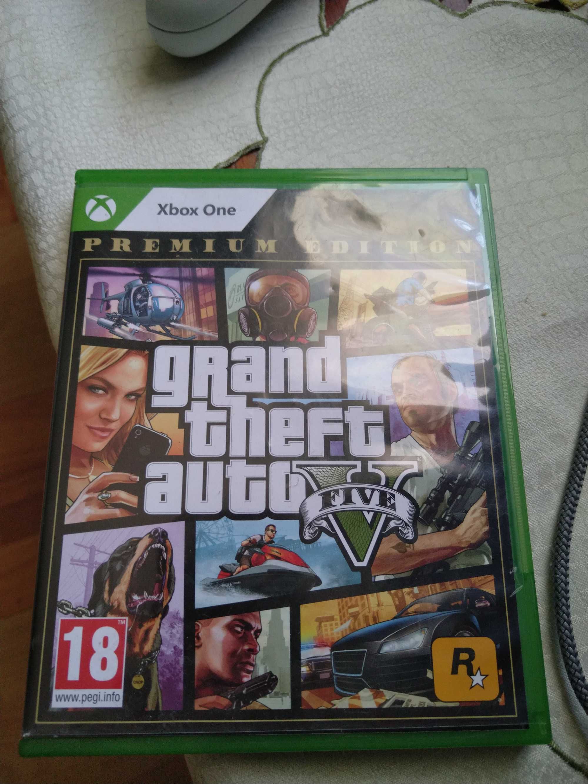 Vând GTA 5 Xbox one fara WhatsApp