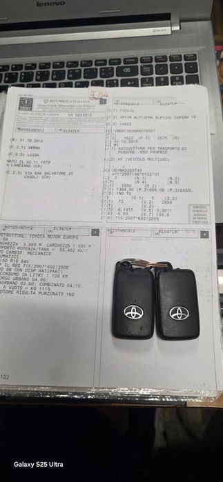 Toyota Yaris 1.4 D4D $ ПАНОРАМА $ NAVI $ Камера $ Кожа $