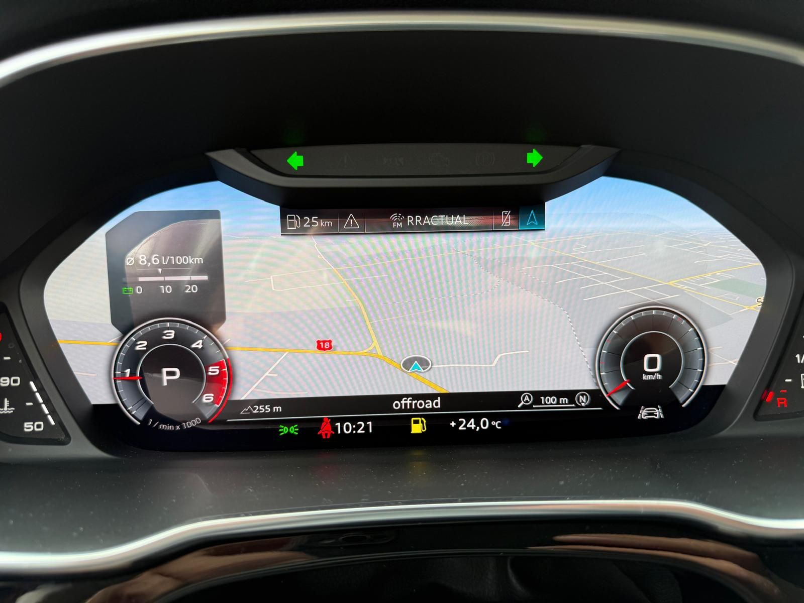 Audi Q3  2.0Tdi, 150 Cp an 2019