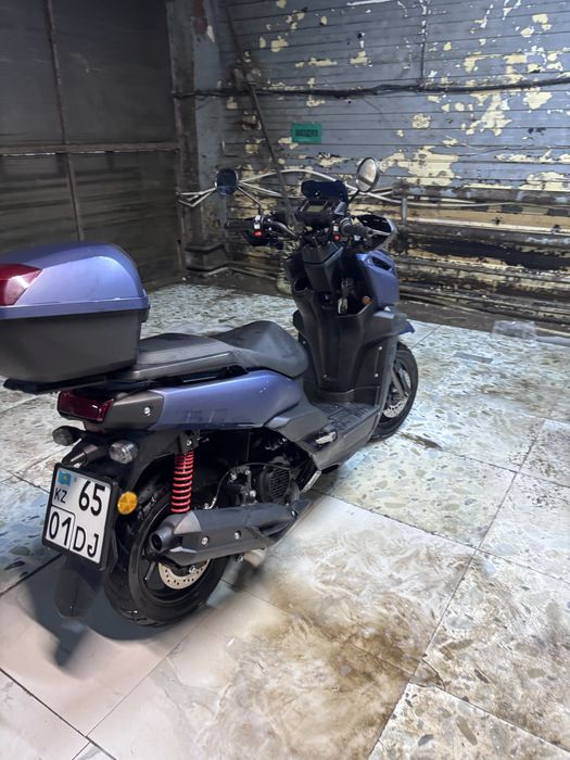 Продам скутер танк 2023