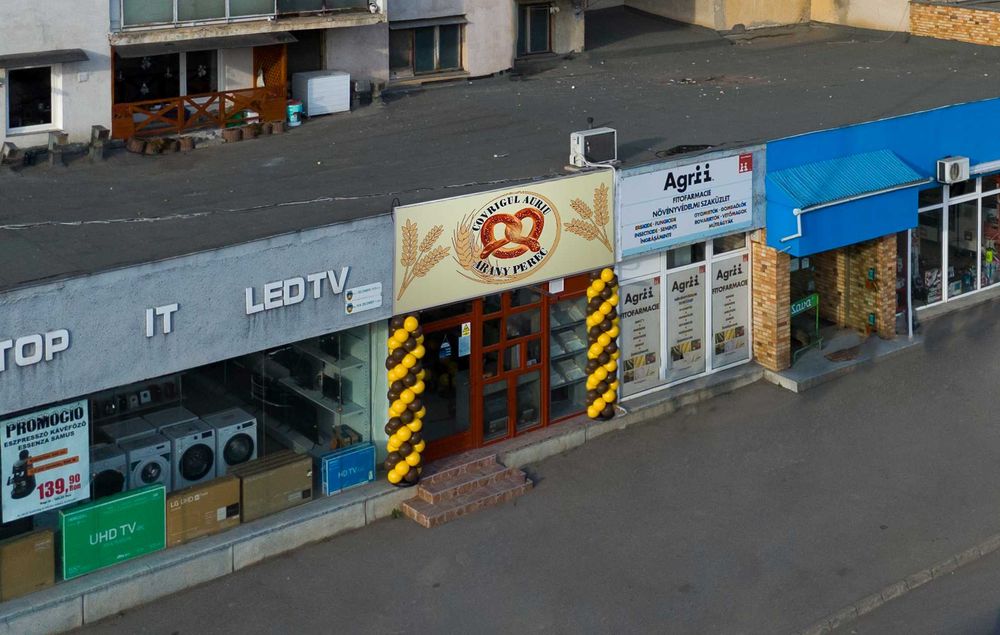 Aranjamente baloane pe arcada rotunda Majorate Botezuri Magazine