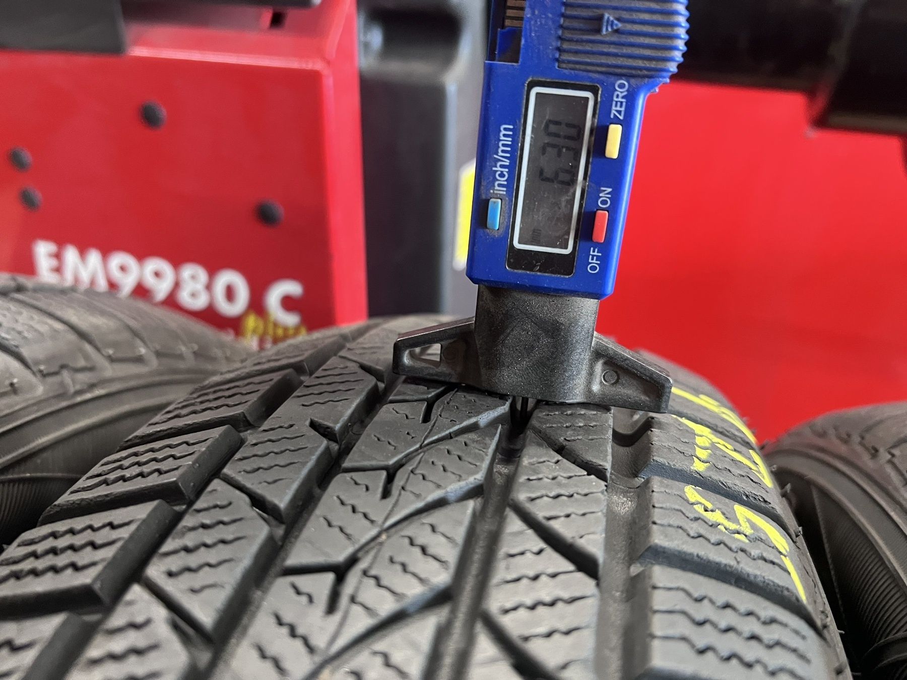 Зимни гуми 175/65 R15 Falken