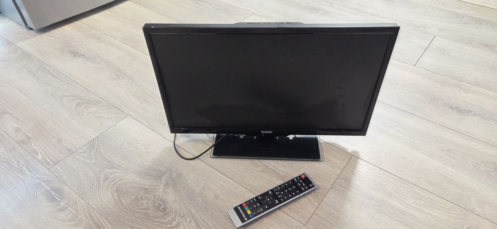 Televizor LED Full HD diagonala 56cm stare foarte buna