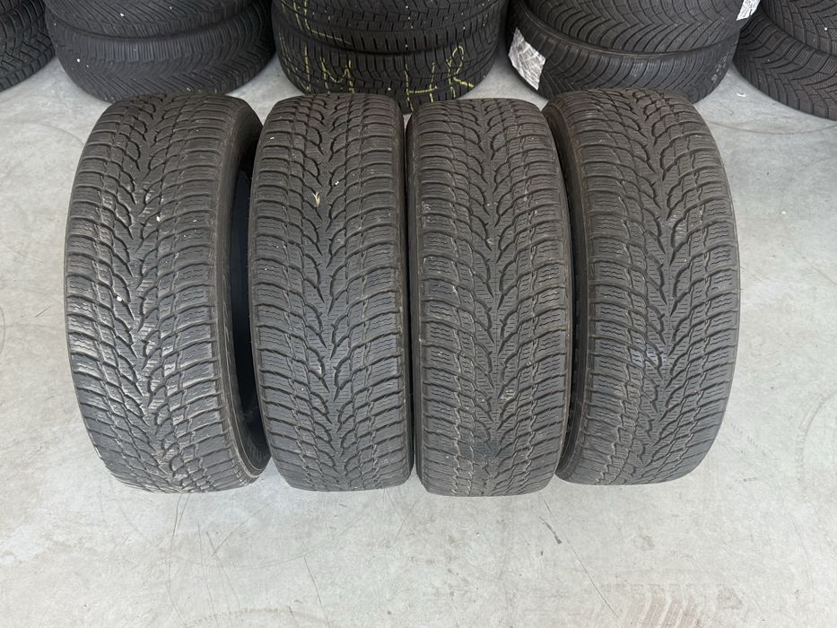 Зимни гуми 205/60/16 дот 23