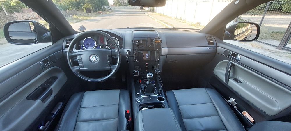 Volkswagen Touareg R5 Facelift, Manuală, Webasto, 2 seturi roți