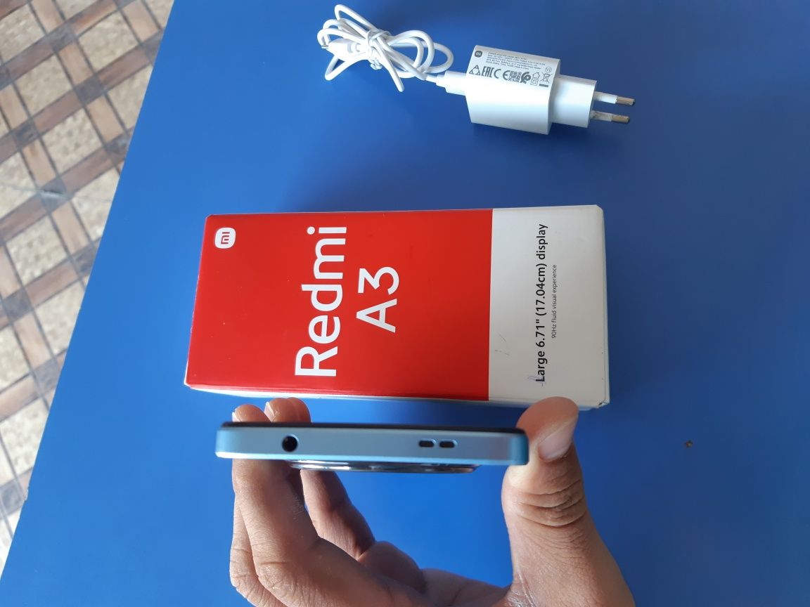 Redmi A3.     128/4