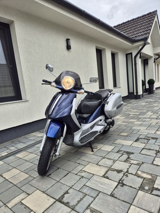 Piaggio Beverly 500