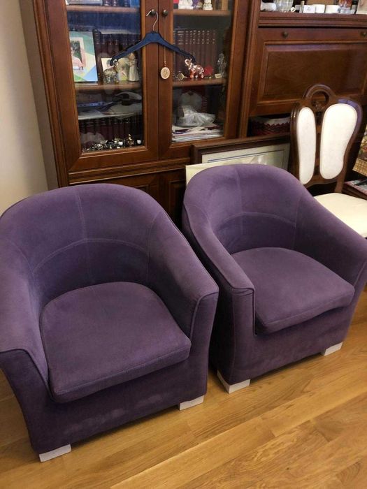 2 Fotolii aproape noi