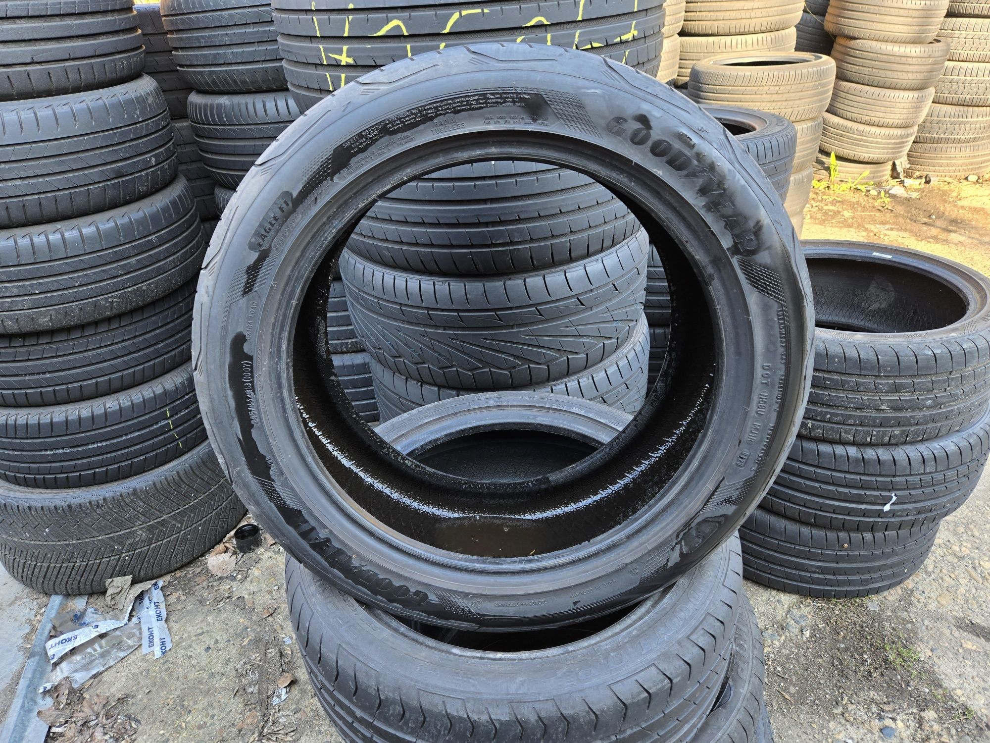 4бр. 245 45 18 Goodyear летни.