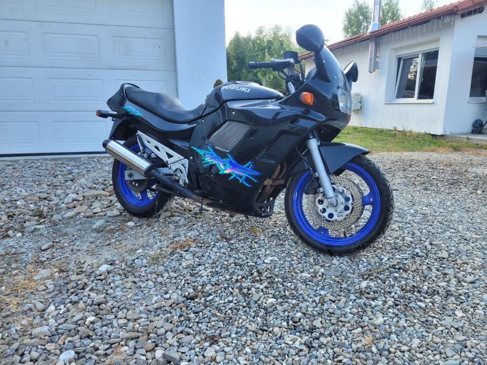 Suzuki GSX 750 An Fabricatie 1994