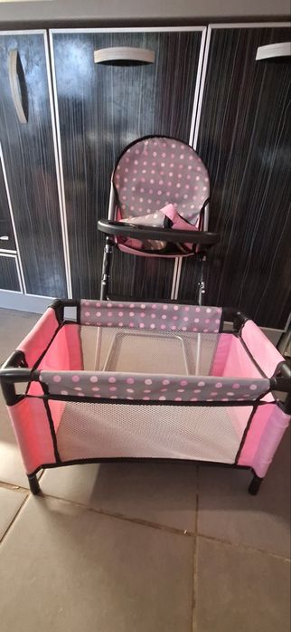 Столче за хранене и кошарка