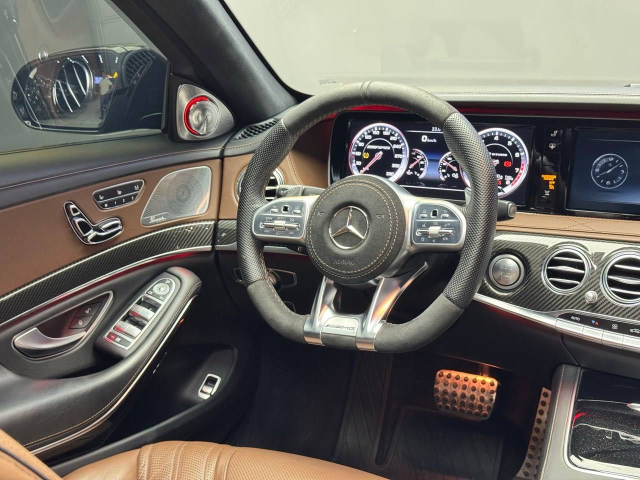 Продается Mercedes Benz w222 s63 AMG