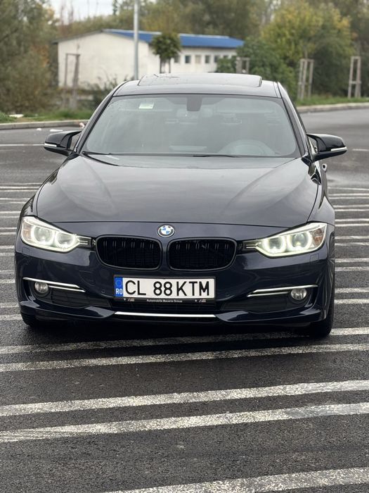 BMW F30 2.0D • Pachet luxury • CarPlay • Trapa • 1 Buton