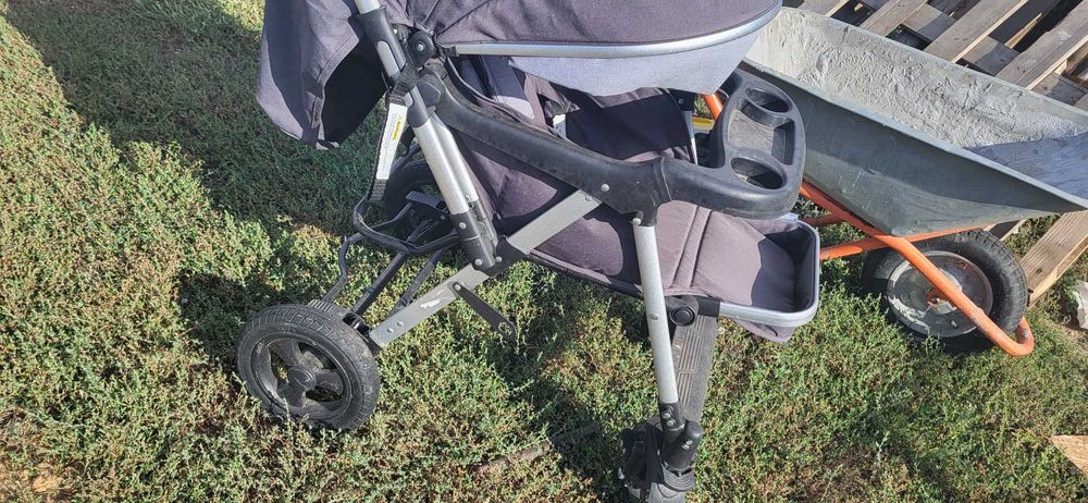 Детская каляска для прогулки