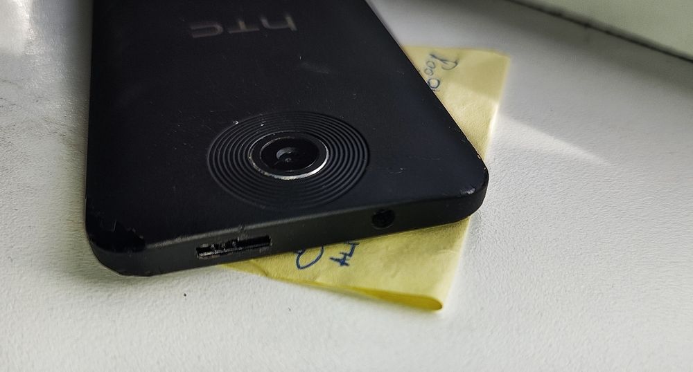 HTC Desire 300 на части