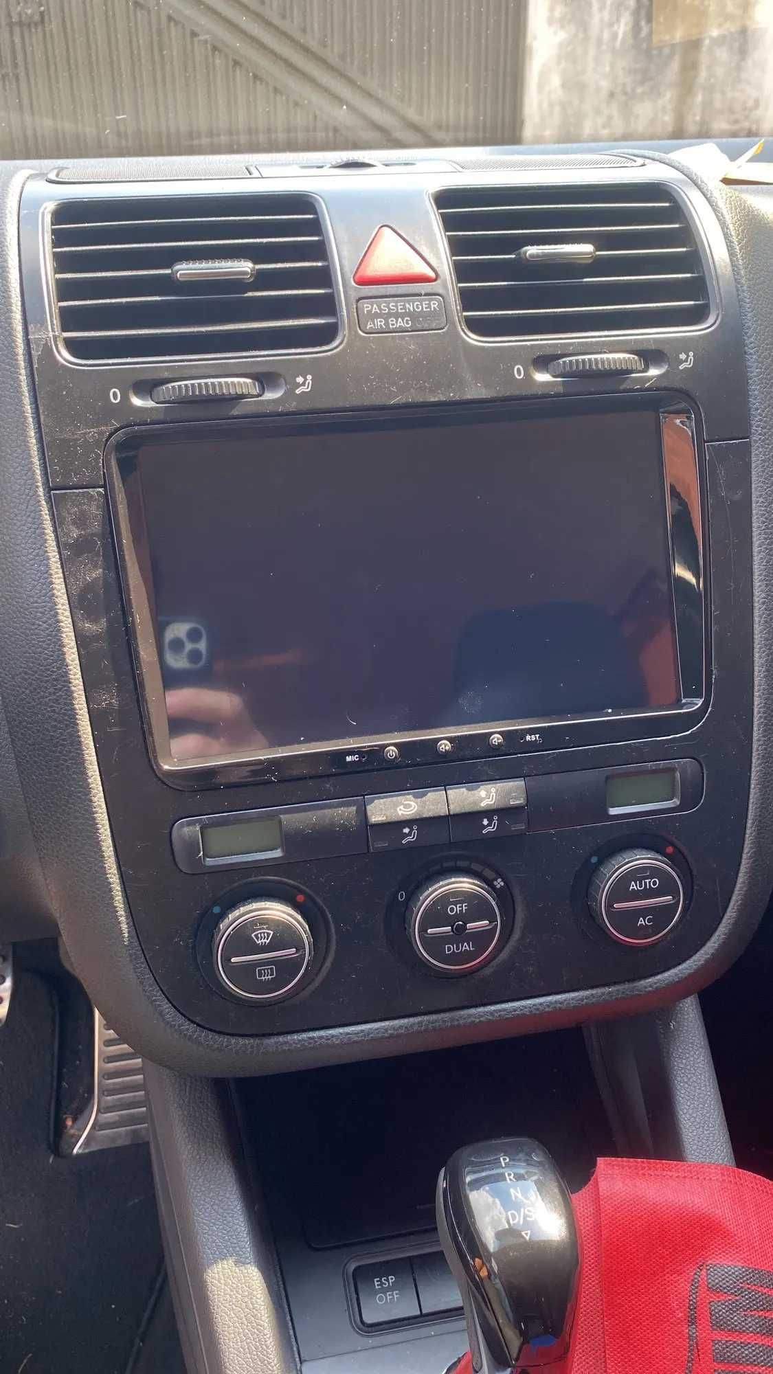 Navigatie GPS Android Dedicata Volkswagen Seat Skoda - CarPlay Android