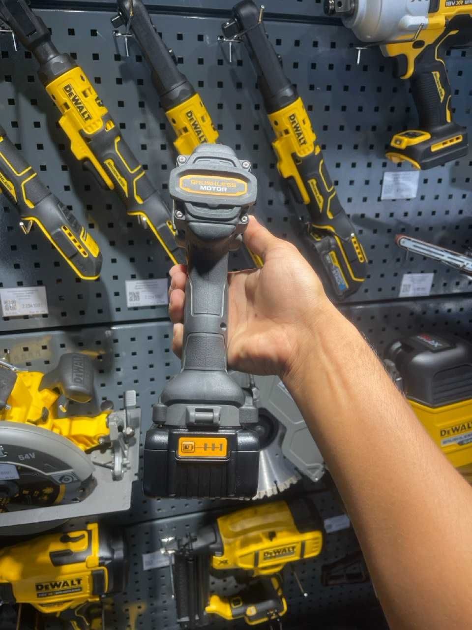 Ударная дрель DeWALT DCD85MM1T-QW, бесщеточная, 18В
