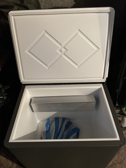 Хладилник на газ и на ток