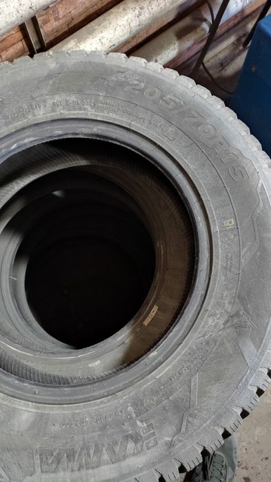 Продам шины зимние шины 4 штук