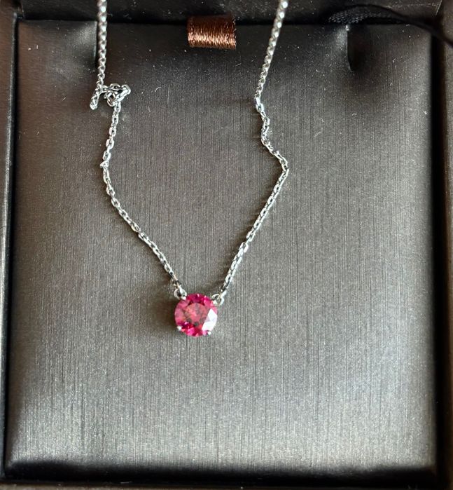 Сребърно колие с розов камък Swarovski