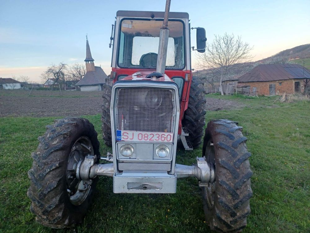 Vând tractor Massey Ferguson 595 MK2