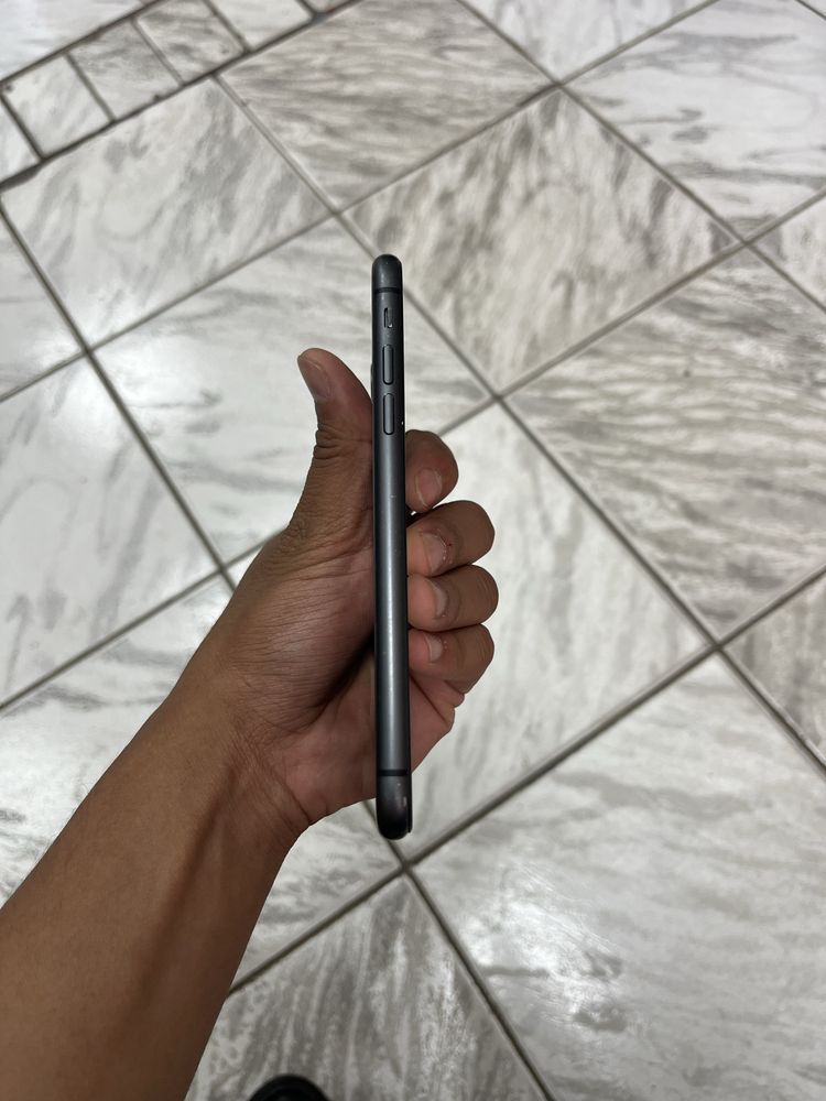 Iphone 11 sotiladi ideal