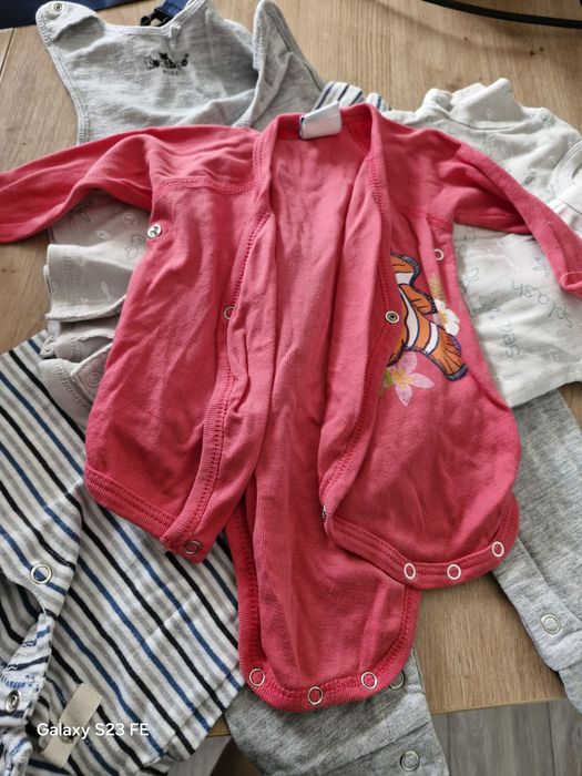 Donez Haine bebe 6-9 luni