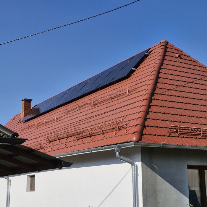 Sistem fotovoltaic 6 +1 kw cadou!