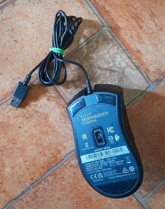 Mouse gaming Razer DEATHADDER și căști gaming Razer-350 lei