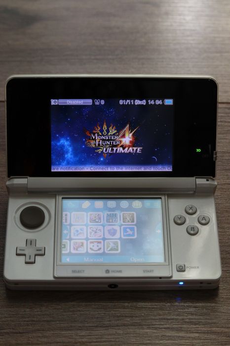 Nintendo 3DS +card de 64Gb modat